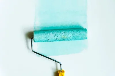 Peinture intérieure à Lélex — murs, plafonds et boiseries